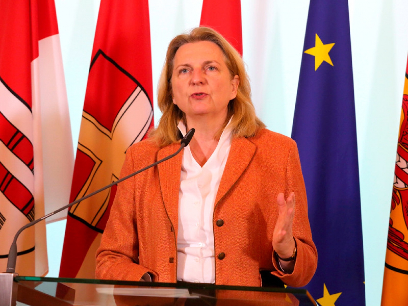В МИД Австрии заявили о высылке российского дипломата